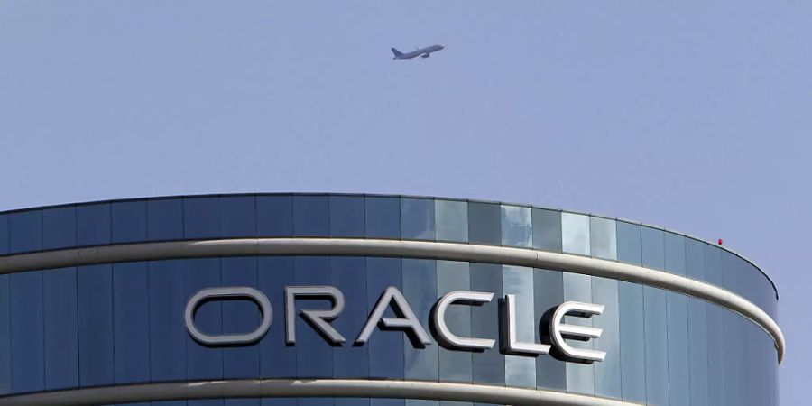 Cloud-basierte Anwendungen florieren in der Coronavirus-Krise und daher sprudeln beim Anbieter Oracle die Gewinne. (Archivbild)