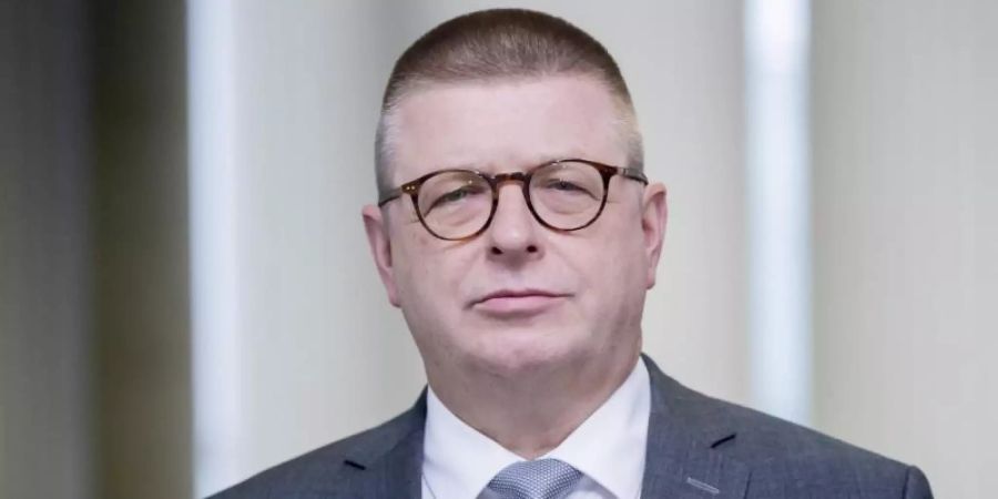 «Zunehmende Radikalisierung einiger Akteure festgestellt»: Thomas Haldenwang, Präsident des Bundesamtes für Verfassungsschutz. Foto: Christoph Soeder/dpa