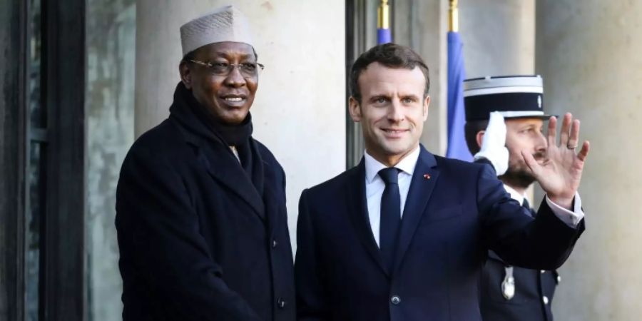 Macron im November 2019 mit Déby in Paris