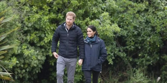 Die Loslösung von Prinz Harry und Herzogin Meghan vom britischen Königshaus soll zum Spielfilm werden. Foto: Paul Edwards/PA Wire/dpa Die Loslösung von Prinz Harry und Herzogin Meghan vom britischen Königshaus soll zum Spielfilm werden. Foto: Paul Edwards/PA Wire/dpa