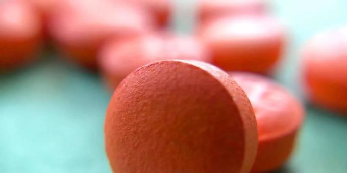 Ein niedriges Vitamin-D-Level ist einer neuen US-Studie zufolge kein Risikofaktor für eine Covid-19-Erkrankung. Foto: Stephan Jansen/dpa Ein niedriges Vitamin-D-Level ist einer neuen US-Studie zufolge kein Risikofaktor für eine Covid-19-Erkrankung. Foto: Stephan Jansen/dpa
