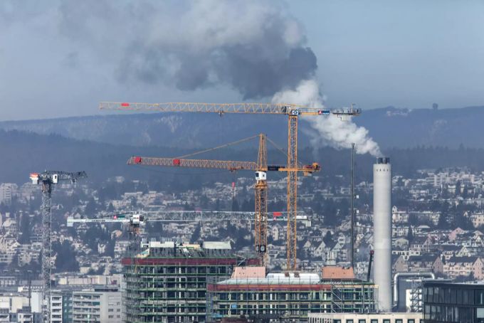 Mit dem Pariser Klimaabkommen hat sich auch die Schweiz verpflichtet, ihre Treibhausgase bis 2030 gegenüber 1990 zu halbieren. Pariser Klimaabkommen Treibhausgas CO2-Gesetz
