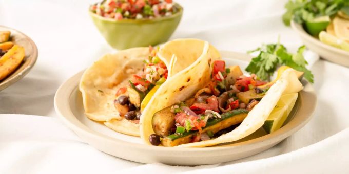 Tortillas mit Maismehl. Tortillas