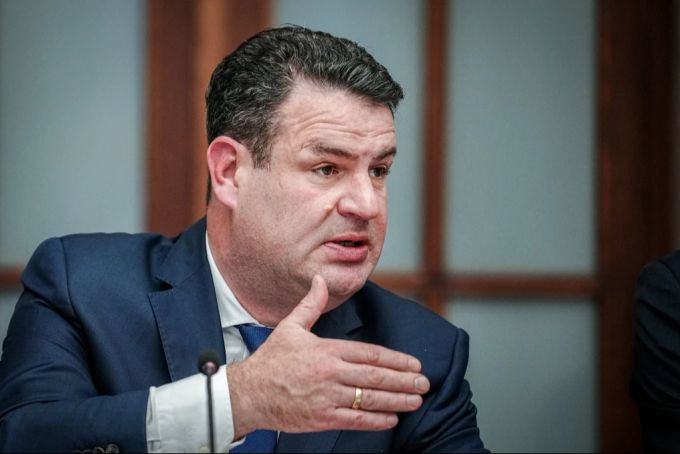 SPD-Arbeitsminister Hubertus Heil spricht am dritten Arbeitsmarktgipfel. (Archivbild) Bürgergeld Arbeitslosigkeit Erwerbstätigkeit Fehlanreize