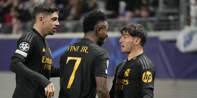 Brahim Díaz (r) schiesst Real Madrid in Leipzig zum Sieg. Champions League