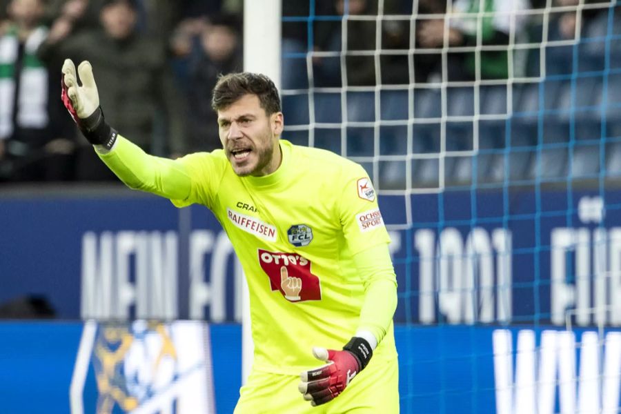 Marius Müller, Goalie beim FCL, im Spiel gegen St.Gallen.