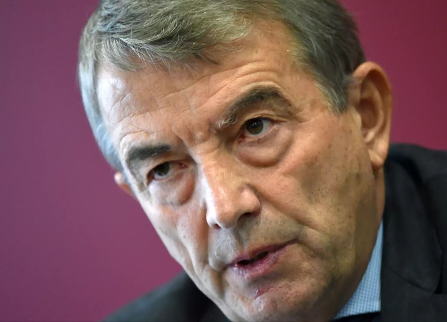 Wolfgang Niersbach wird wegen Beihilfe zum Betrug beschuldigt.