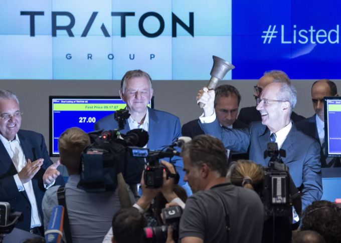 Die VW-Tochter Traton ist in den USA noch kaum vertreten. Im Bild feiert sie den Börsengang in Deutschland. traton