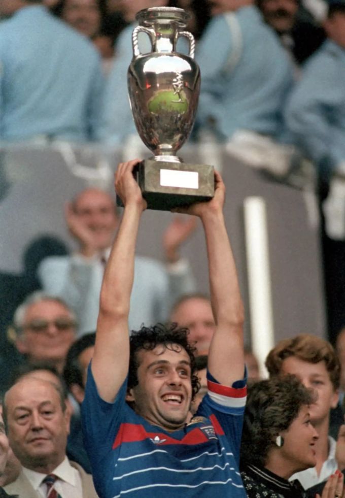 Platini EM