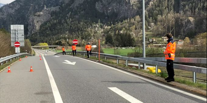 Über die Ostertage liegt der Fokus der Kontrollen auf dem Appell an die Bevölkerung, zu Hause zu bleiben und der Einhaltung des Feuerverbots. Kontrolle