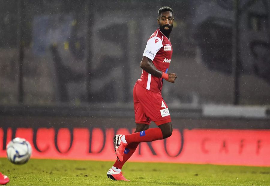 Johan Djourou im Dress des FC Sion im Spiel gegen den FC Zürich.