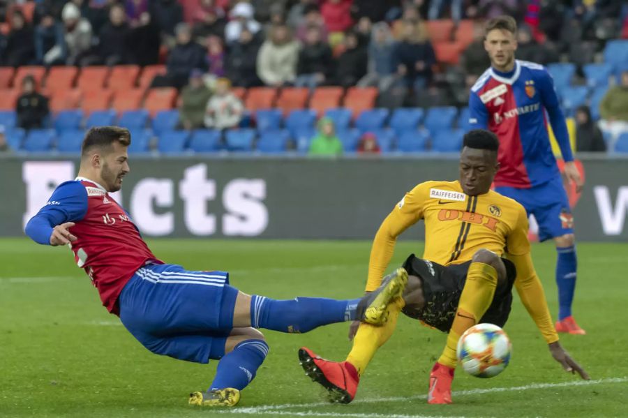 Ali Camara (hier gegen Basel in der vergangenen Saison) fällt bei YB schon länger aus.