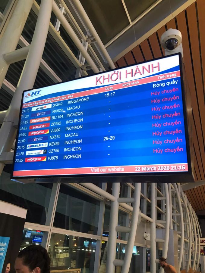 Der Flug nach Singapur wurde wie geplant durchgeführt. Trotzdem gelangten die beiden Touristen aus der Schweiz nicht an Board. - zVg Touristen in Vietnam