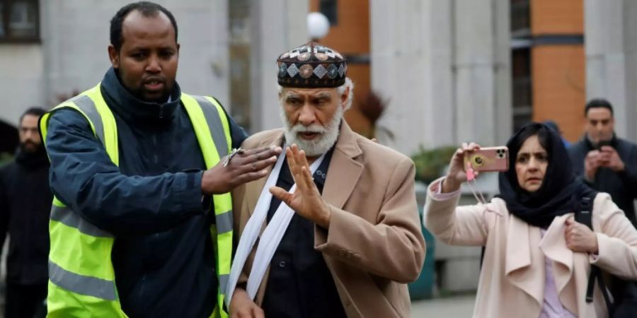 Muezzin Raffat wurde bei dem Angriff verletzt