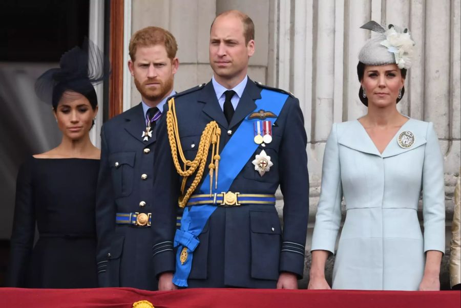 Meghan Markle, Prinz Harry, William und Kate .