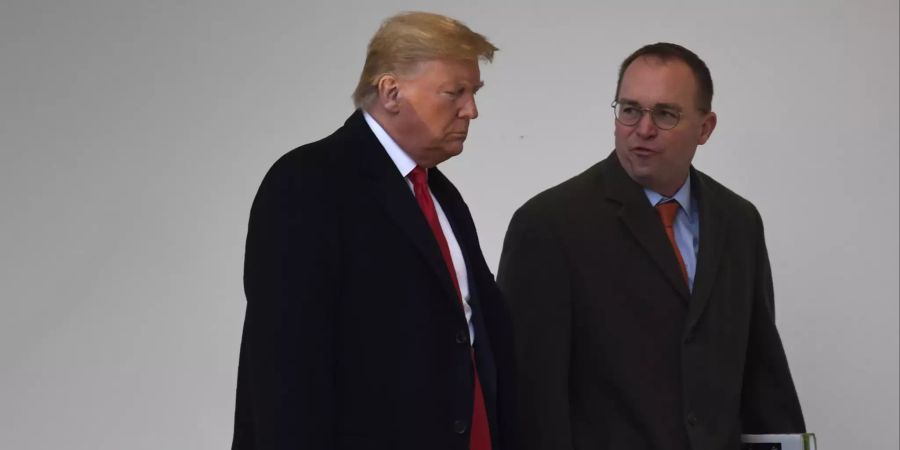 US-Präsident Donald Trump mit dem amtierenden Stabschef im Weissen Haus, Mich Mulvaney.