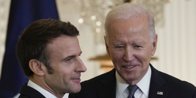 US-Präsident Joe Biden (rechts) empfängt den französischen Staatspräsidenten Emmanuel Macron in Washington. Biden Macron