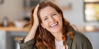 Symptom-Linderung - Menopause: Mit Homöopathie durch die Wechseljahre Symptom-Linderung - Menopause: Mit Homöopathie durch die Wechseljahre