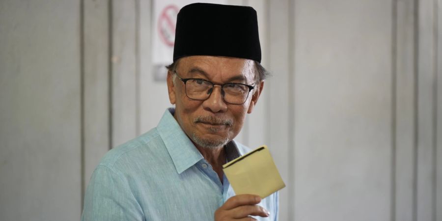 Malaysia Election Anwar