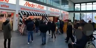 Zwischenbilanz - Der grosse Ansturm bleibt am Black Friday aus Zwischenbilanz - Der grosse Ansturm bleibt am Black Friday aus