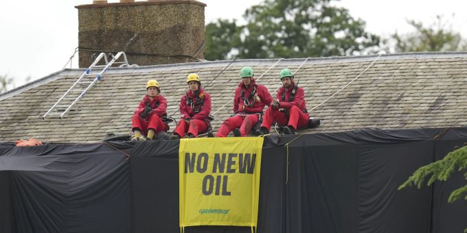 Aktivisten - London schliesst Greenpeace nach Protestaktion aus