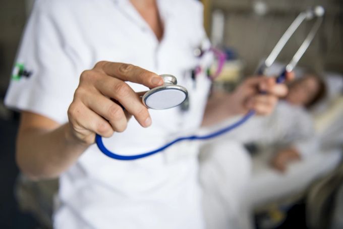 Angestellte im Gesundheitswesen sind besonders gefährdet, auszubrennen. Fachkräftemangel