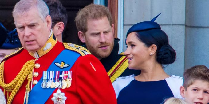 Prinz Harry rüffelt Meghan, Sussex of Sussex, vor den Augen Tausender. meghan, duchess of sussex