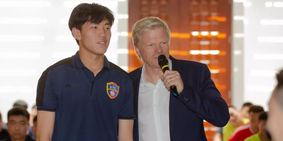 Oliver Kahn China