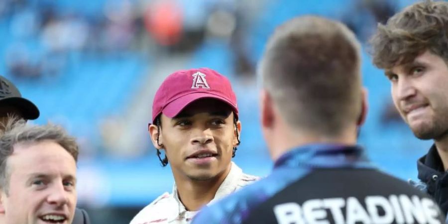 «Ich bin positiv und bereit für meine Genesung», schrieb der verletzte Leroy Sané nach der Operation. Foto: Martin Rickett/PA Wire
