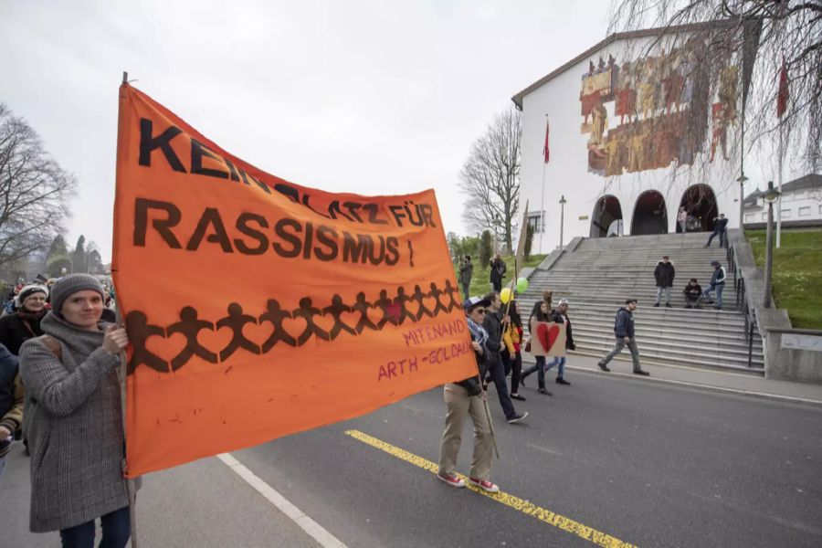 schwyz antirassismus