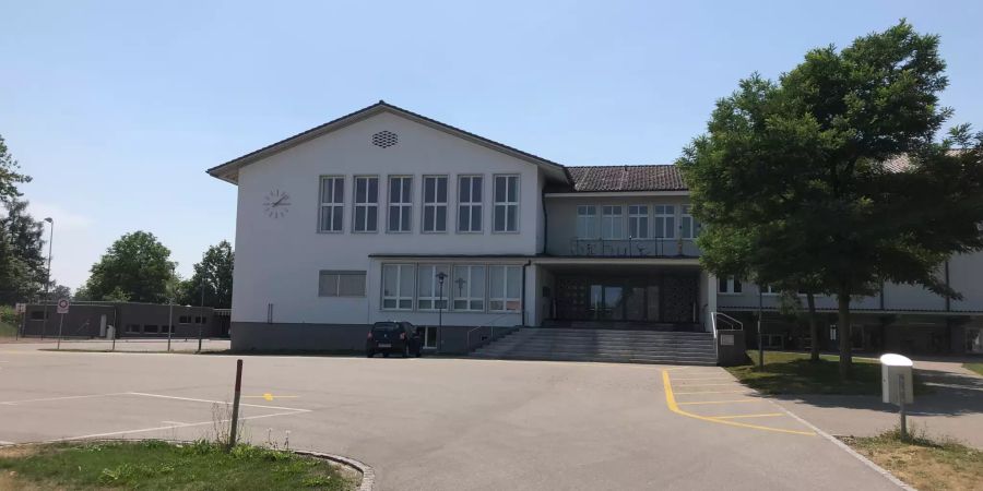 Schule II (Oberstufe)in Utzenstorf.