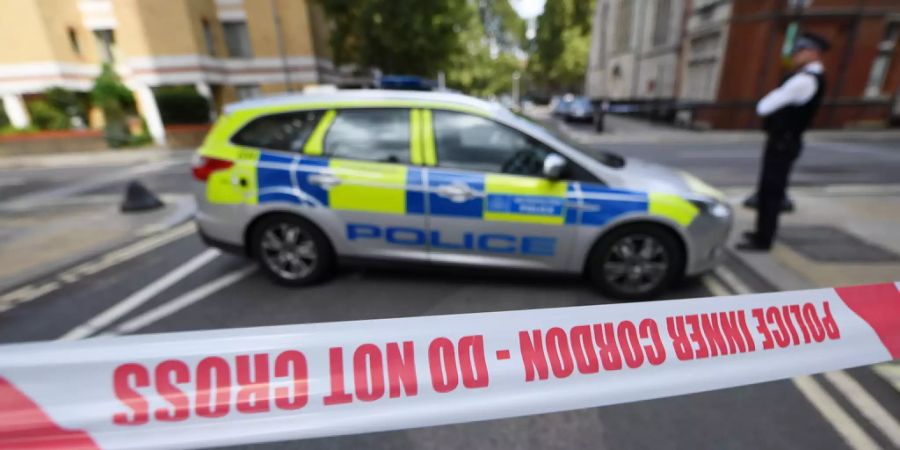 London Mann niedergestochen
