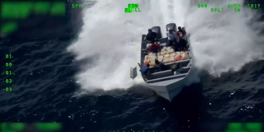 Screenshot aus dem Video der US-Küstenwache