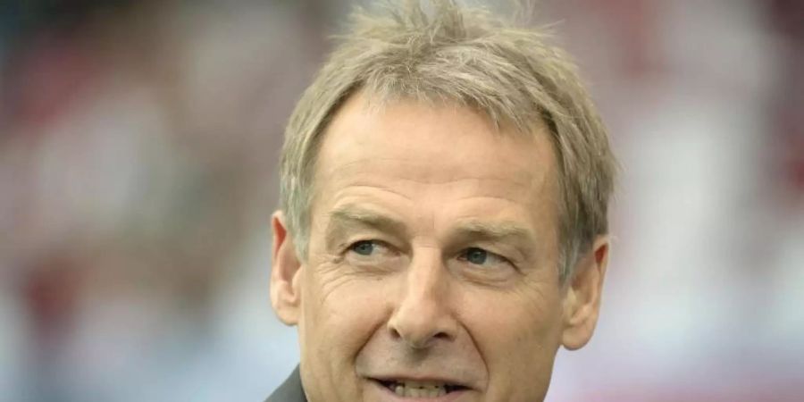 Jürgen Klinsmann liebäugelt mit einer Position bei seinem krisengeschüttelten Herzensverein VfB Stuttgart. Foto: F. Gambarini