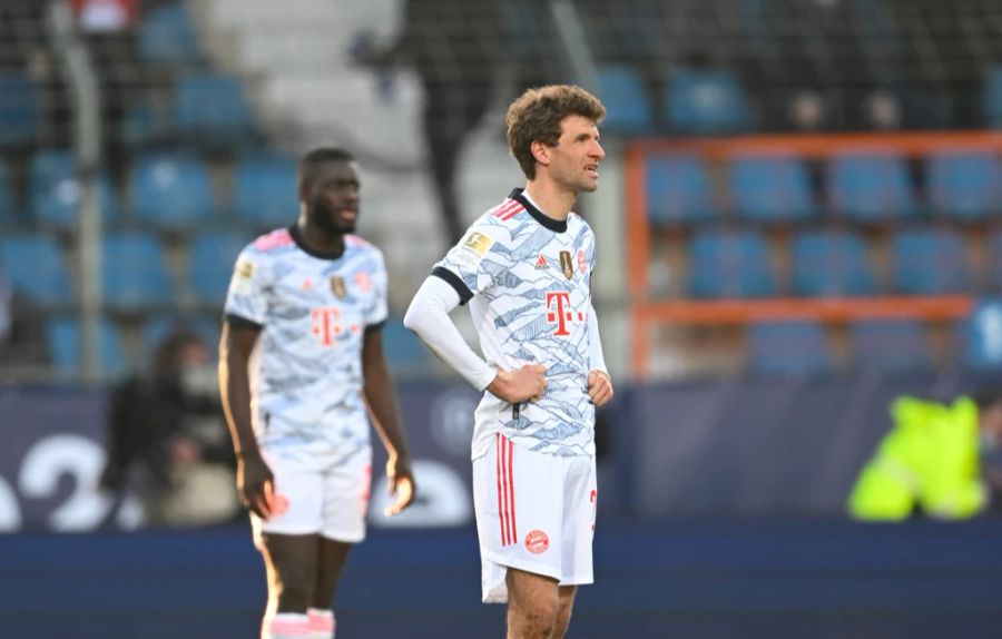 Der Aufsteiger schlägt das grosse Bayern München zu Hause mit 4:2.