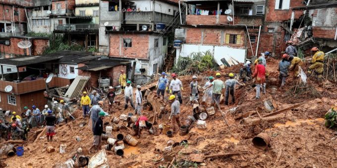 Regen und Erdrutsche - Mindestens 23 Tote bei Rio de Janeiro