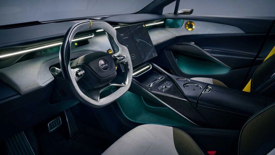 Der Elektro SUV Lotus Eletre bietet im Cockpit alles für eine angenehme Fahrt.