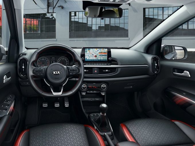 Auch im Interieur ist der Kia Picanto weit mehr als ein Kleinwagen und lockt mit toller Austtattung 2021 Kia Picanto GT-Line