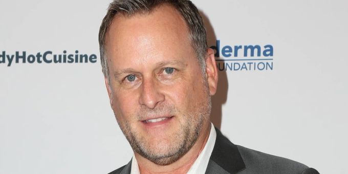 Dave Coulier rührt seit zwei Jahren keinen Alkohol mehr an. Dave Coulier rührt seit zwei Jahren keinen Alkohol mehr an.
