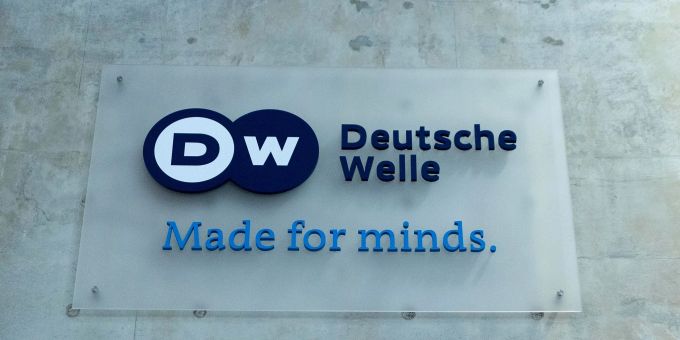 Russland hatte Anfang Februar bereits die Schliessung des DW-Korrespondentenbüros in Moskau verfügt. Russland hatte Anfang Februar bereits die Schliessung des DW-Korrespondentenbüros in Moskau verfügt.