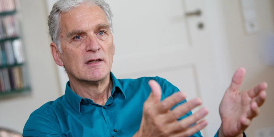 Schauspieler Walter Sittler im Gespräch mit der dpa.