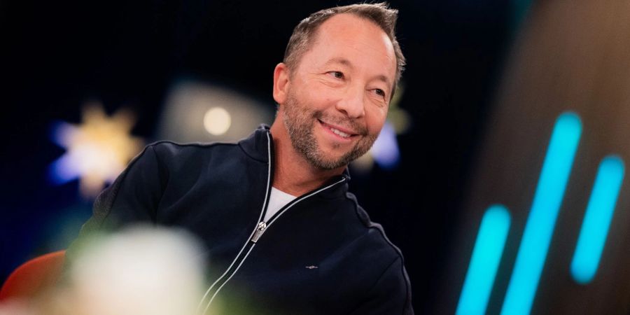 Seinen ersten Hit hatte DJ Bobo 1992 mit «Somebody Dance With Me».