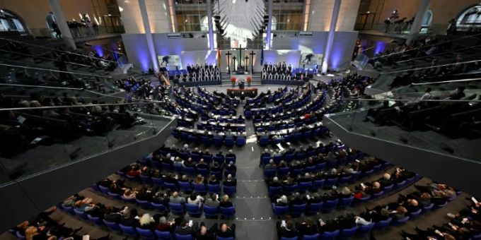 Plenum des Bundestags Plenum des Bundestags