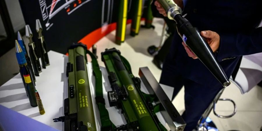Panzerabwehrraketen auf der Berlin Security Conference Ende November