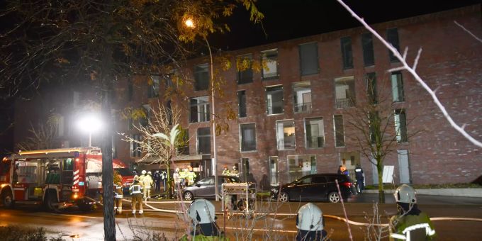 Am Samstag brannte es in einer Mehrfamilienhaus-Wohnung in Döttingen AG. Döttingen AG Brand
