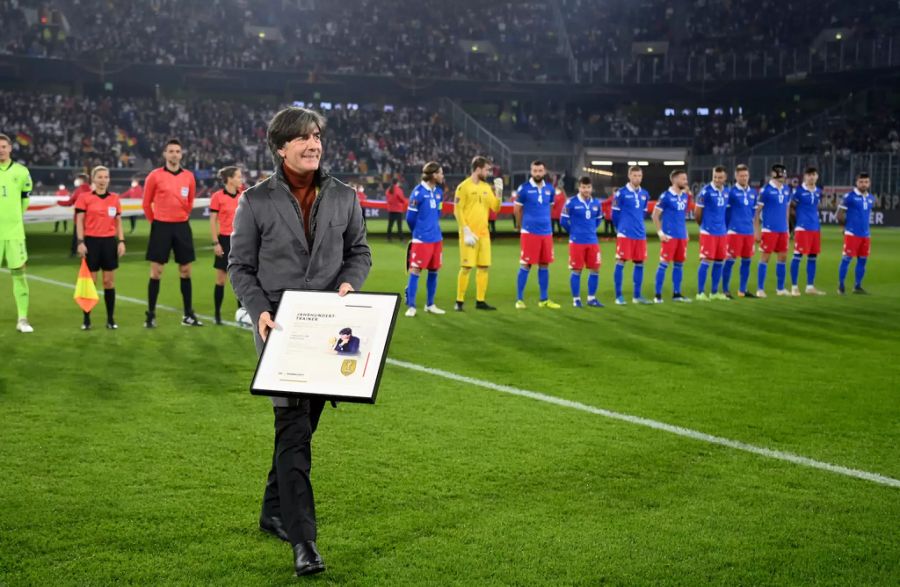 Gestern wurde Jogi Löw vom DFB verabschiedet.