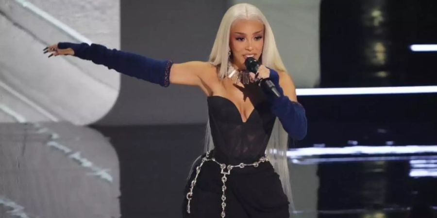 US-Sängerin Doja Cat bei den MTV Video Music Awards im New Yorker Barclays Center. Foto: Charles Sykes/Invision via AP/dpa