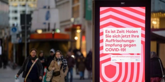 Einkaufsstrasse in Leipzig. corona