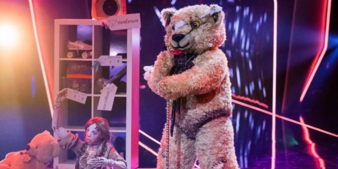 Die gute Nachricht: der Teddy ist wohlauf. Foto: Rolf Vennenbernd/dpa Die gute Nachricht: der Teddy ist wohlauf. Foto: Rolf Vennenbernd/dpa