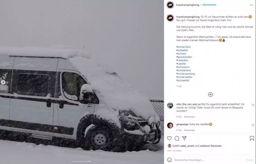 Dieser Instagram-User hat seinen Camper auf der Staumauer beim Stausee Valle di Lei in Graubünden geparkt und wurde heftig eingeschneit.